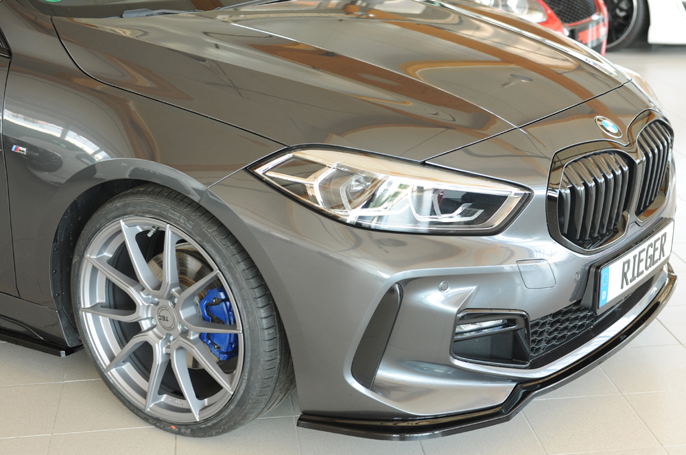 Voorspoiler passend voor BMW 1 Serie F40 Rieger Glans Zwart