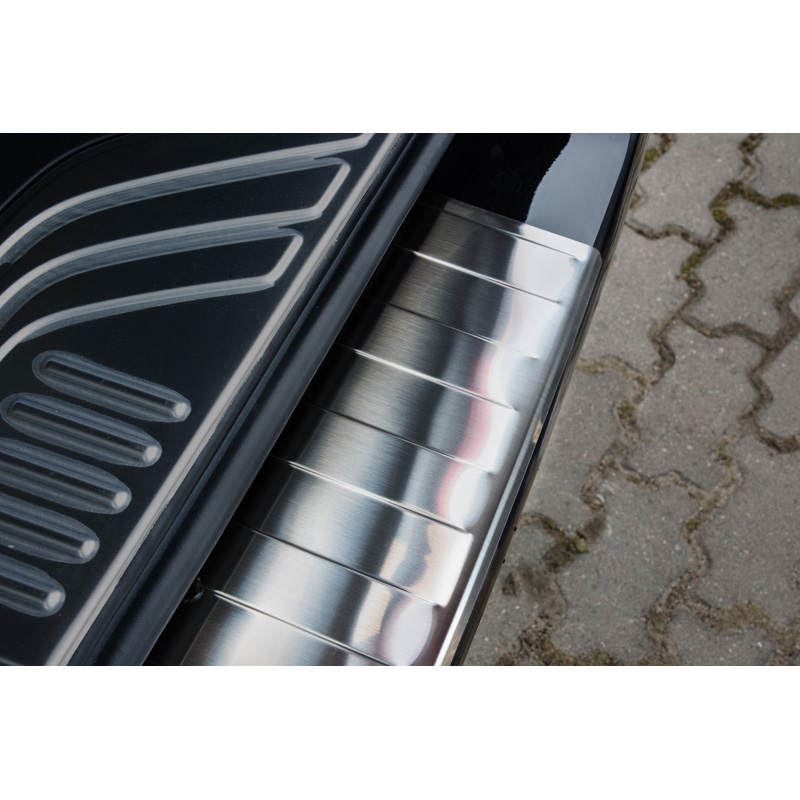 Stainless Steel Rear bumper protector  Mercedes Vito & V-Class 2014-2019 & Facelift 2019- 'Ribs'