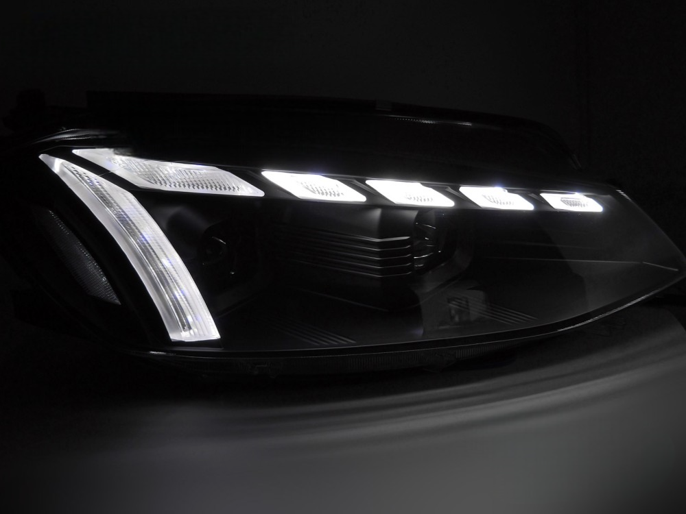 Headlights VW Golf VII 17-19 LED DRL Dynamic