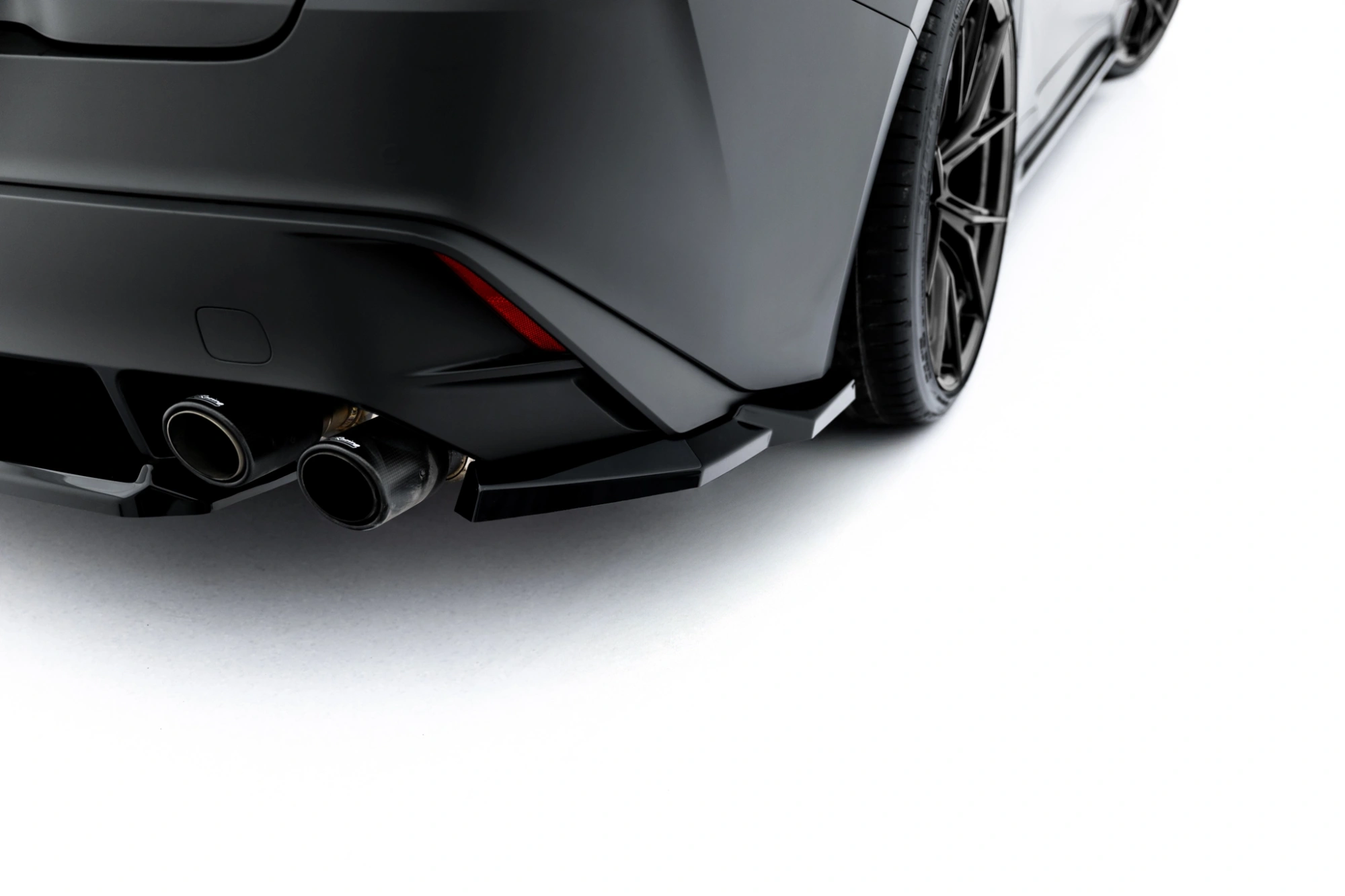 Diffuser Zij-Splitter Lexus IS 500 Mk3 Facelift 2 (XE30) Maxton Glans Zwart