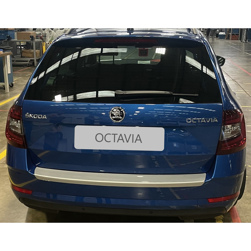 ABS Rear bumper protector  Skoda Octavia III FL Kombi 2017-2020 (excl. VRS) Silver