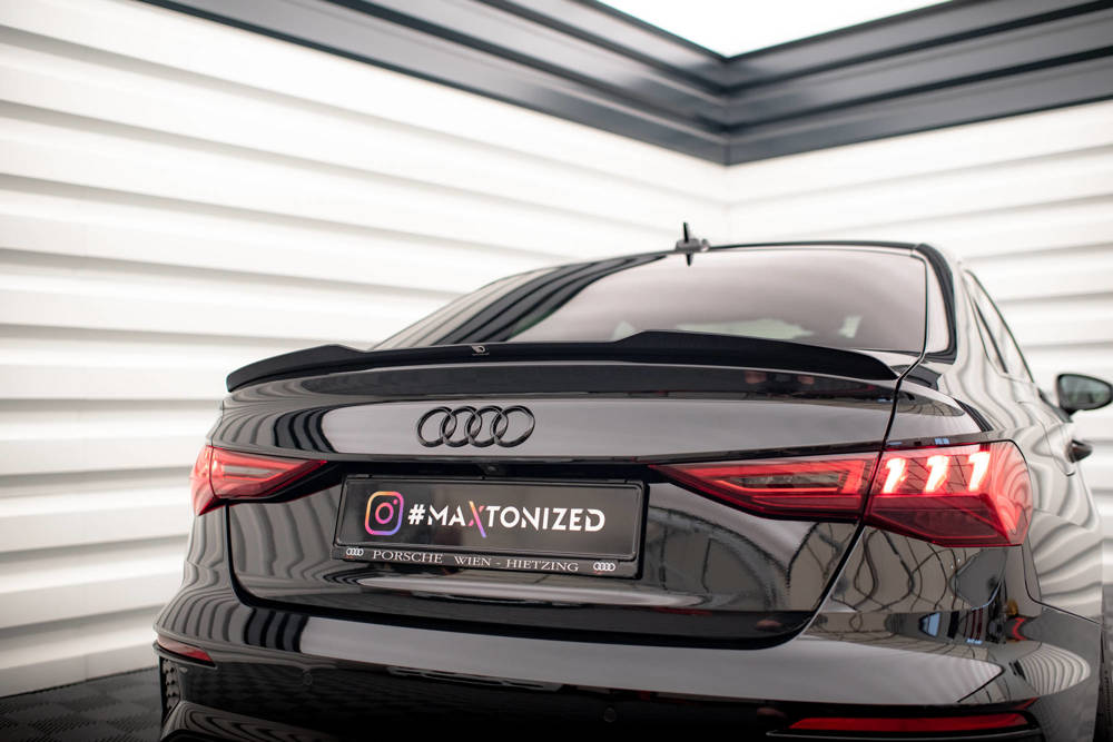 Spoiler passend voor Audi A3 & S-Line 8Y Limousine Maxton Glans Zwart