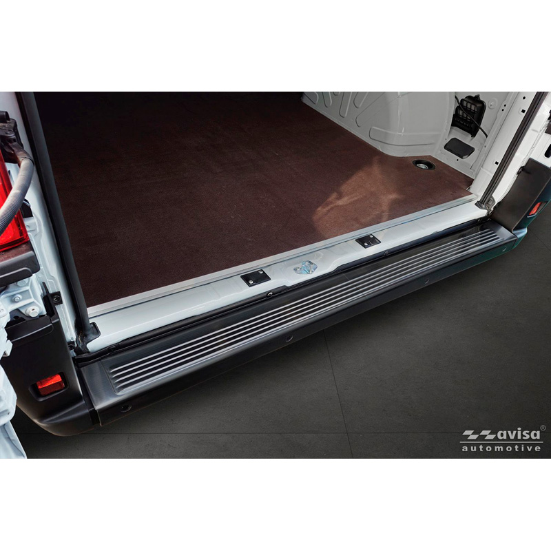 Avisa Black Stainless Steel Rear bumper protector  Fiat Ducato III Facelift 2023- / Opel Movano III Facelift 2023- / Toyota Proace Max 2024- 'Ribs' (2 pieces)