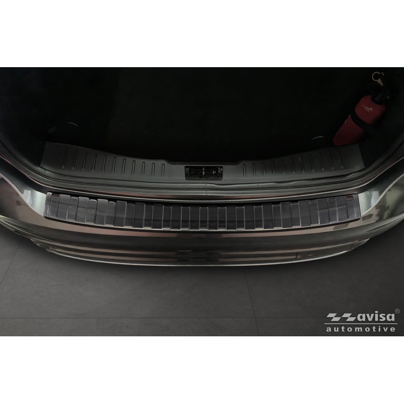 Black Stainless Steel Rear bumper protector  Ford Focus III HB Facelift 2014-2018 & Fiësta 2017-2023 'Ribs'