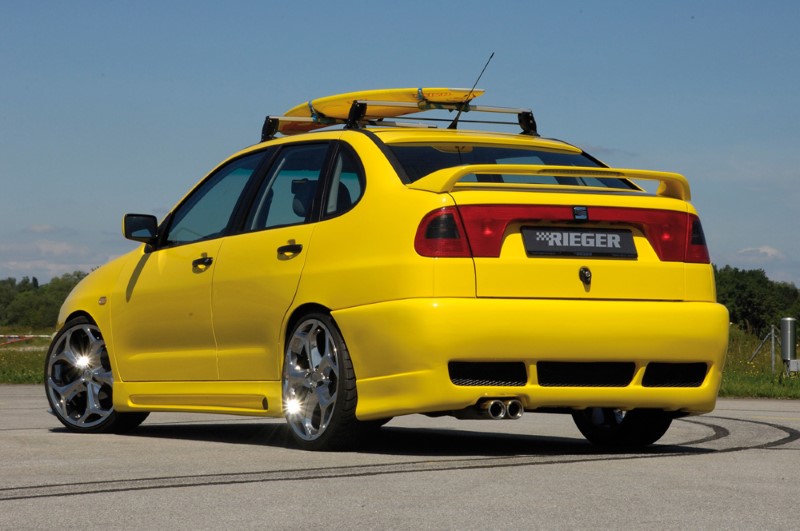 Sideskirts VW Golf III Rieger with uitsnede