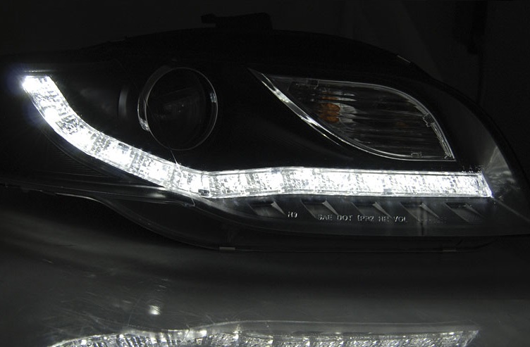 Headlights Audi A4 B7 Devil Eyes Dayline Black ELR
