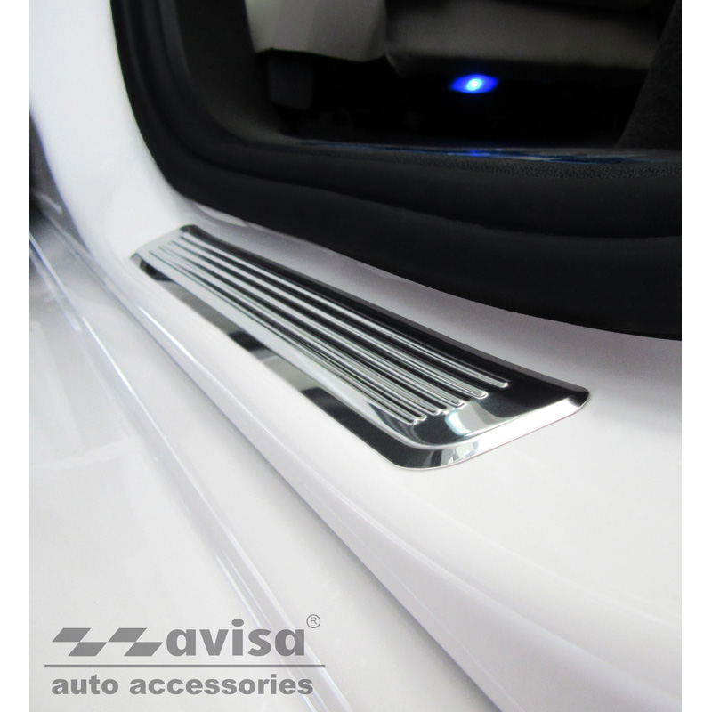 Inox door sill protectors  BMW X7 G07 2019- 'Lines' - 4-pieces