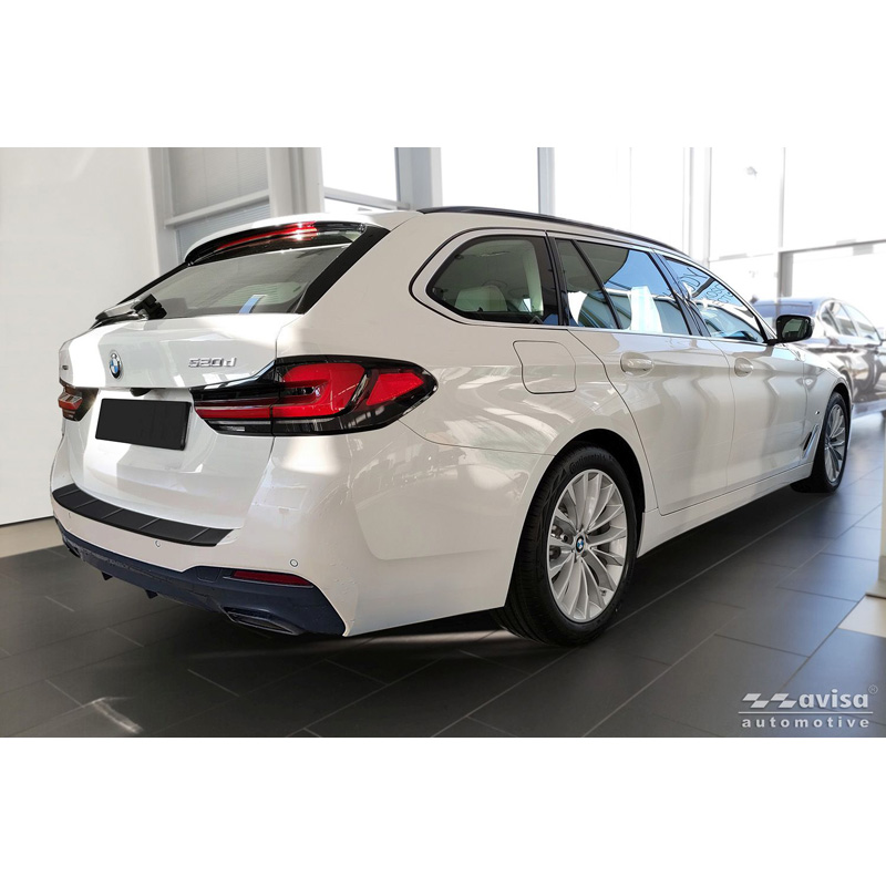Avisa Matt Black Stainless Steel Rear bumper protector  BMW 5 Series Touring (G31) Facelift 2020-2024 with M-Package 'Ribs'