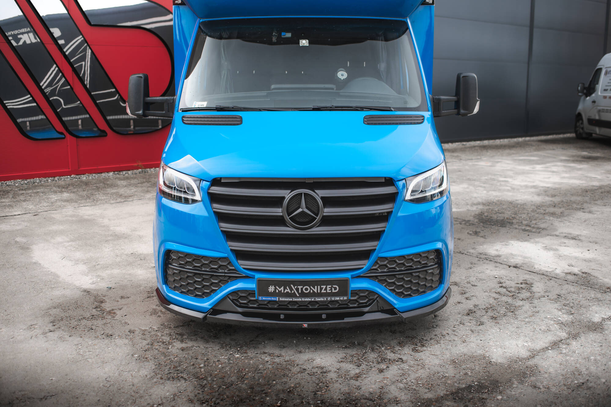 Voorspoiler passend voor Mercedes-Benz Sprinter MK3 Maxton Glanzend zwart