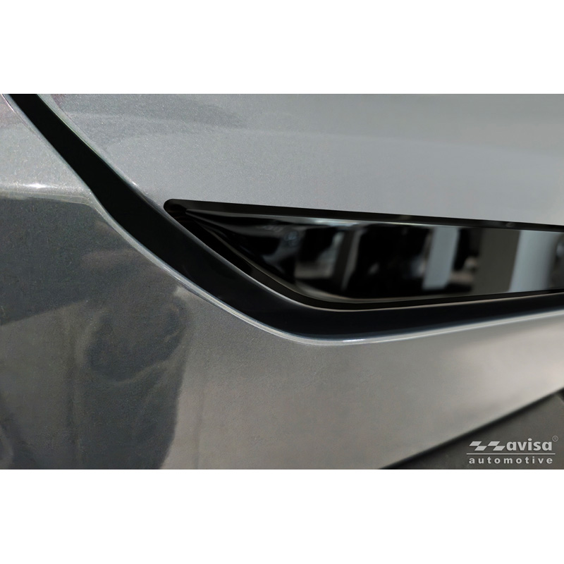 Avisa Black Chrome Stainless Steel Tailgate Trim  Volvo XC40 (536) 2017-