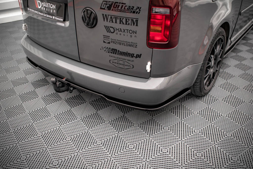 Diffuser passend voor VW Caddy Mk.3 FL Maxton Glans Zwart