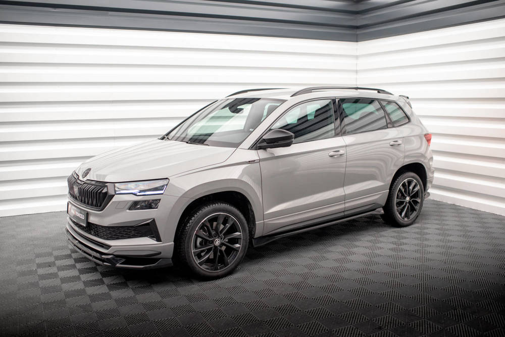 Zijskirts passend voor Skoda Karoq Sportline FL Maxton Glans Zwart