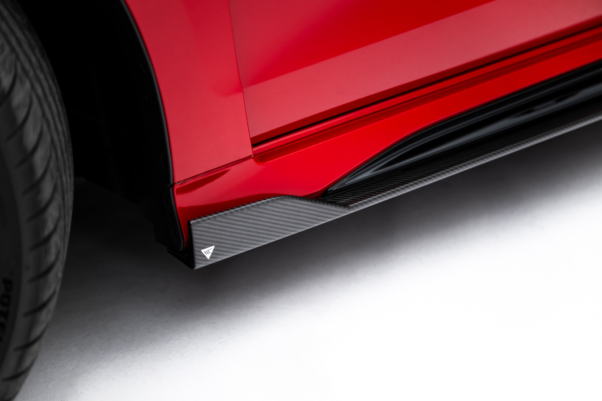 Set of Prepreg Carbon Fiber Zijskirts passend voor Audi RS3 Sedan 8Y Facelift – Maxton Design