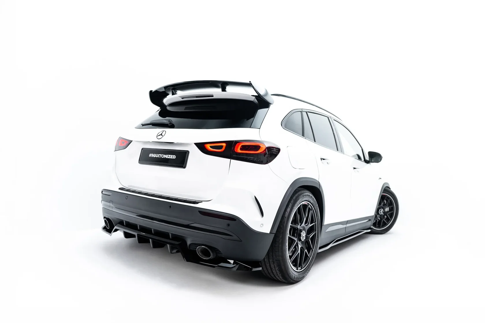 Bodykit passend voor Mercedes-AMG GLA 35 H247 Glans Zwart