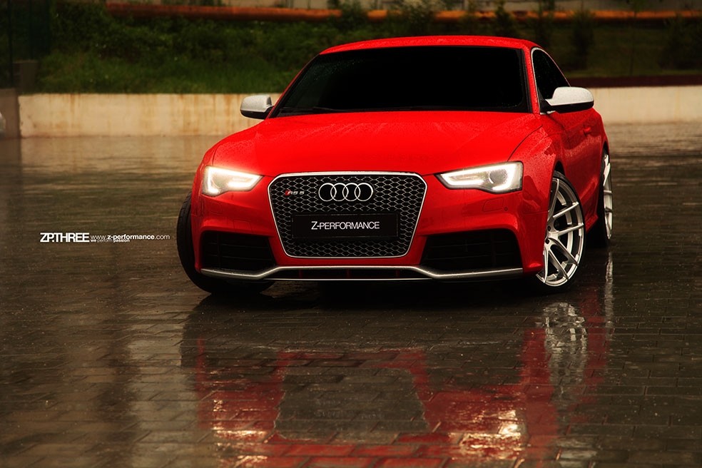 Z-Performance Three ZP.03 Hyper Silver 9,0x20 5x112 ET35 Velgen