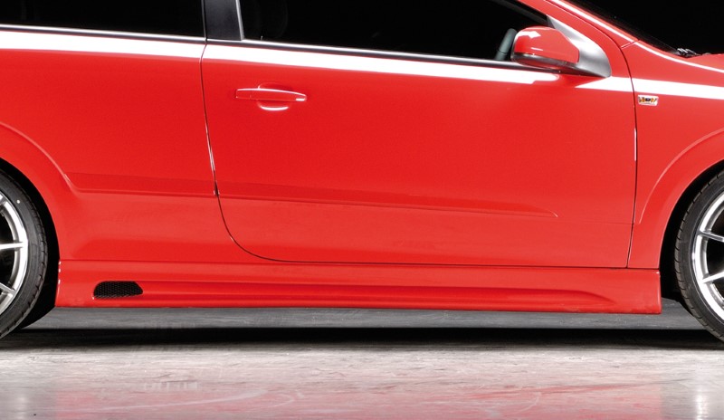 Sideskirts Opel Astra H GTC Rieger with uitsnede