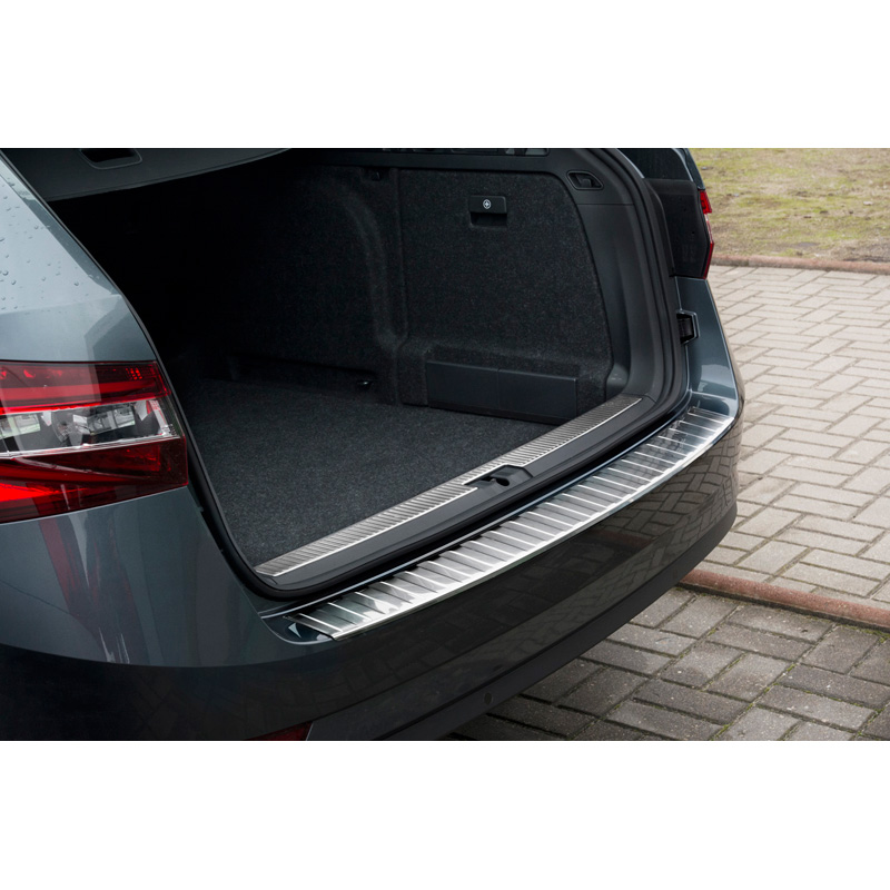 Stainless Steel Rear bumper protector  Skoda Superb Combi III 2015-2019 & 2019-2024 Incl. Scout 'Ribs'