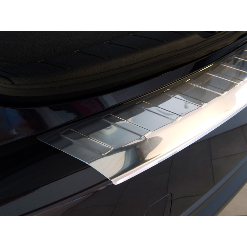 Stainless Steel Rear bumper protector  Subaru Forester IV 2012-2015 & FL 2015-2018 'Ribs'