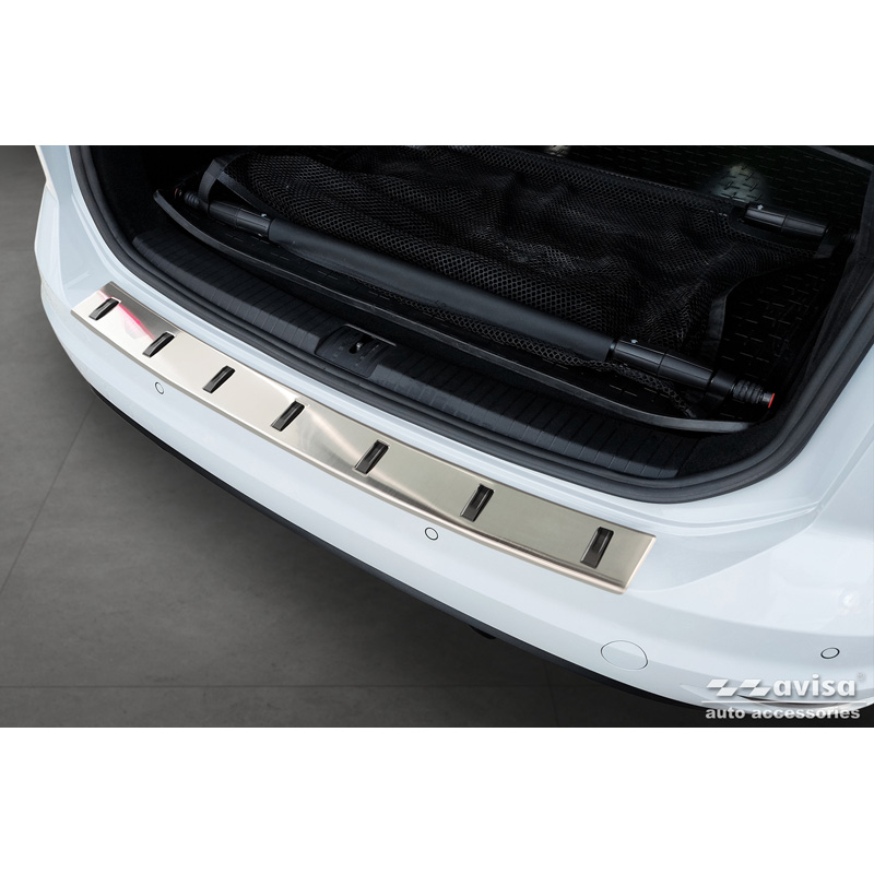 Avisa Stainless Steel Rear bumper protector  Volkswagen Touran III 2015- incl. R-Line 'STRONG EDITION'