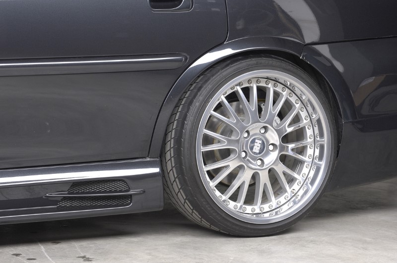 Sideskirts Opel Vectra B with 2 schacht and 2 uitsnedes Rieger