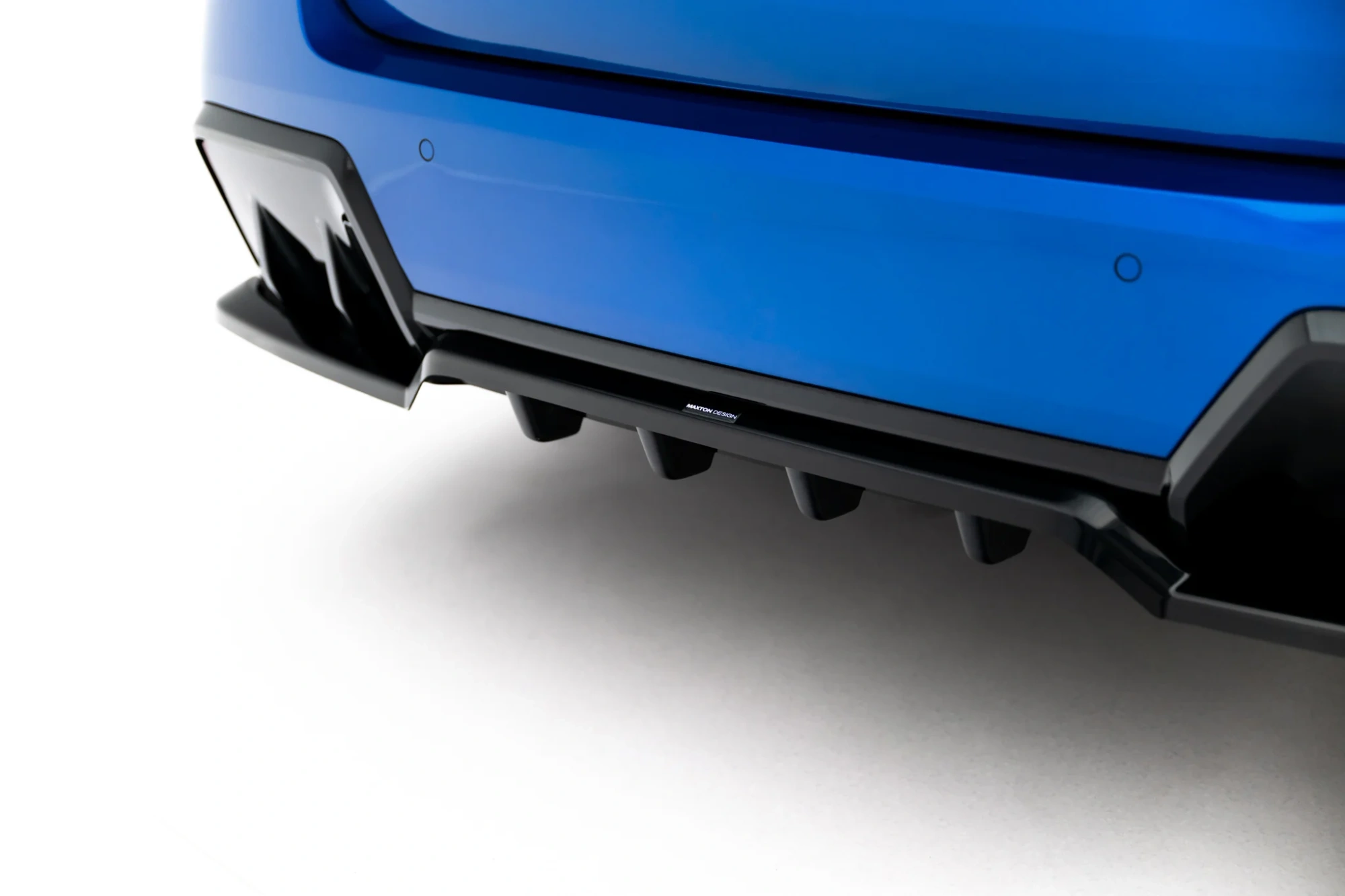 Rear Splitter with Vertical Bars BMW 2 M-Pack Gran Coupe F74 Maxton Gloss Black