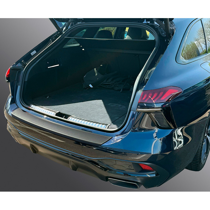 RGM ABS Rear bumper protector  Audi A6 Avant (S-Line/Sport/E-Hybrid/Edition 1) 2025- Black