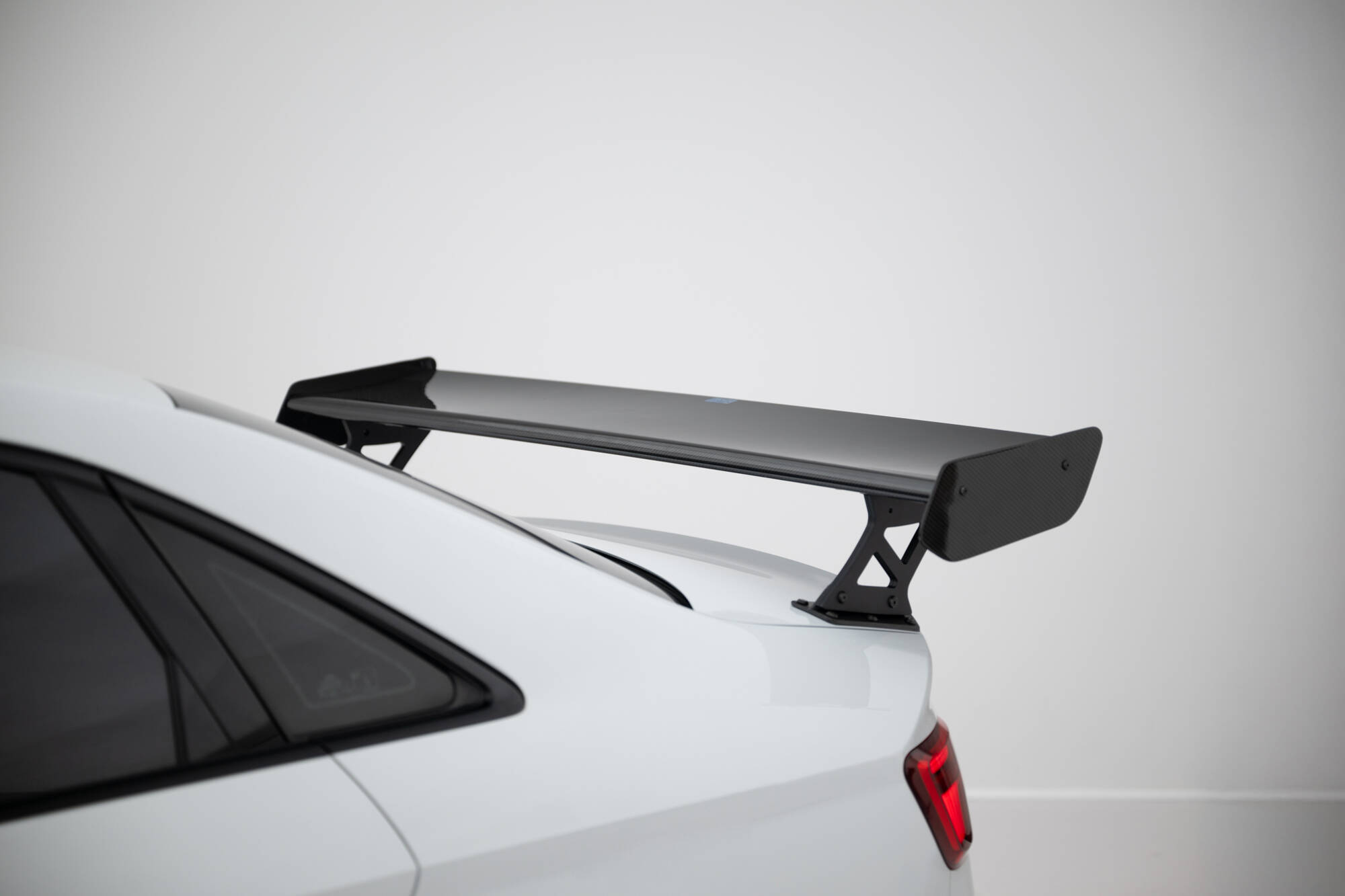 Carbon Spoiler passend voor Audi A3 / A3 S-Line / S3 / RS3 Sedan 8Y / 8Y Facelift Maxton Glanzend zwart