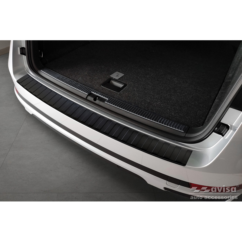 Matt Black Stainless Steel Rear bumper protector  Skoda Superb III Combi 2015-2019 & Facelift 2019-2024 incl. Scout 'Ribs'