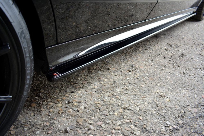 Zijskirts passend voor Mercedes C43 AMG W205 Maxton Design glans zwart
