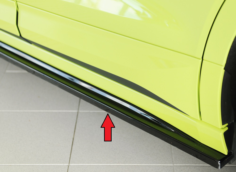 Zijskirts passend voor Skoda Enyaq iV (NY): 10.20-01.2025 glans zwart