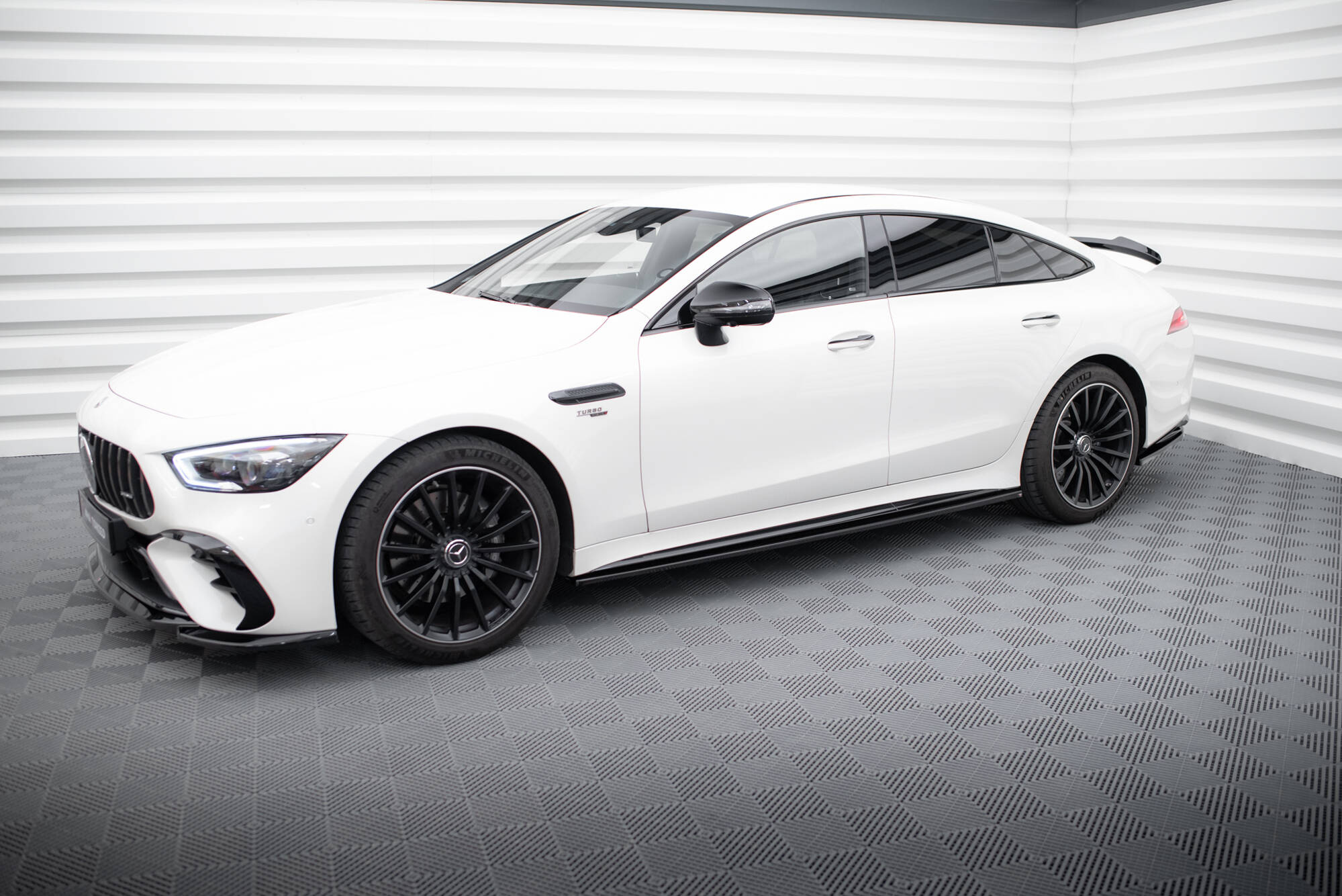Bodykit passend voor Mercedes-AMG GT 43 4 Door Coupe V8 Styling Package X290 (2018–2023)