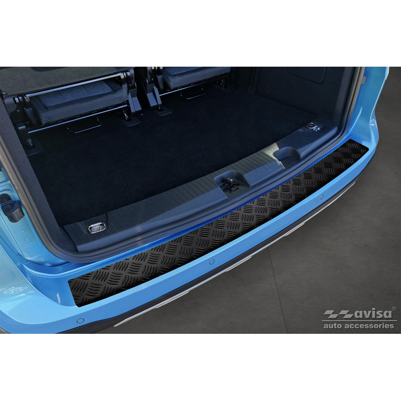 Matt Black Aluminum Rear bumper protector  Ford Tourneo Connect III 2022- 'Riffled Plate'