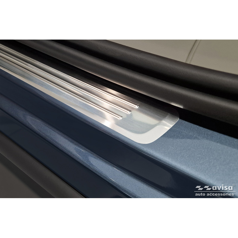 Inox door sill protectors  Volvo XC60 II 2017-2021 & FL 2021- incl. R-Design- - 'Lines' - 4-pieces