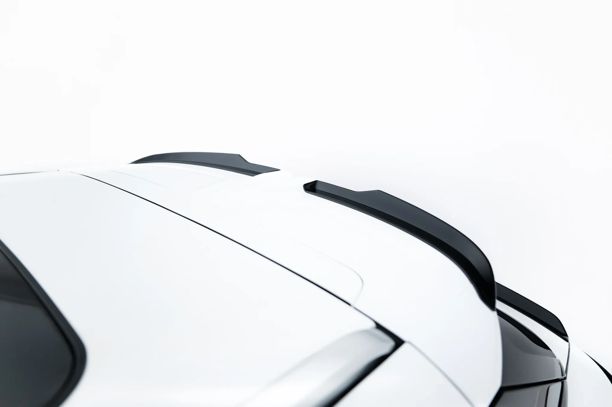 Upper Spoiler Cap Omoda 9 Mk1 Maxton Gloss Black