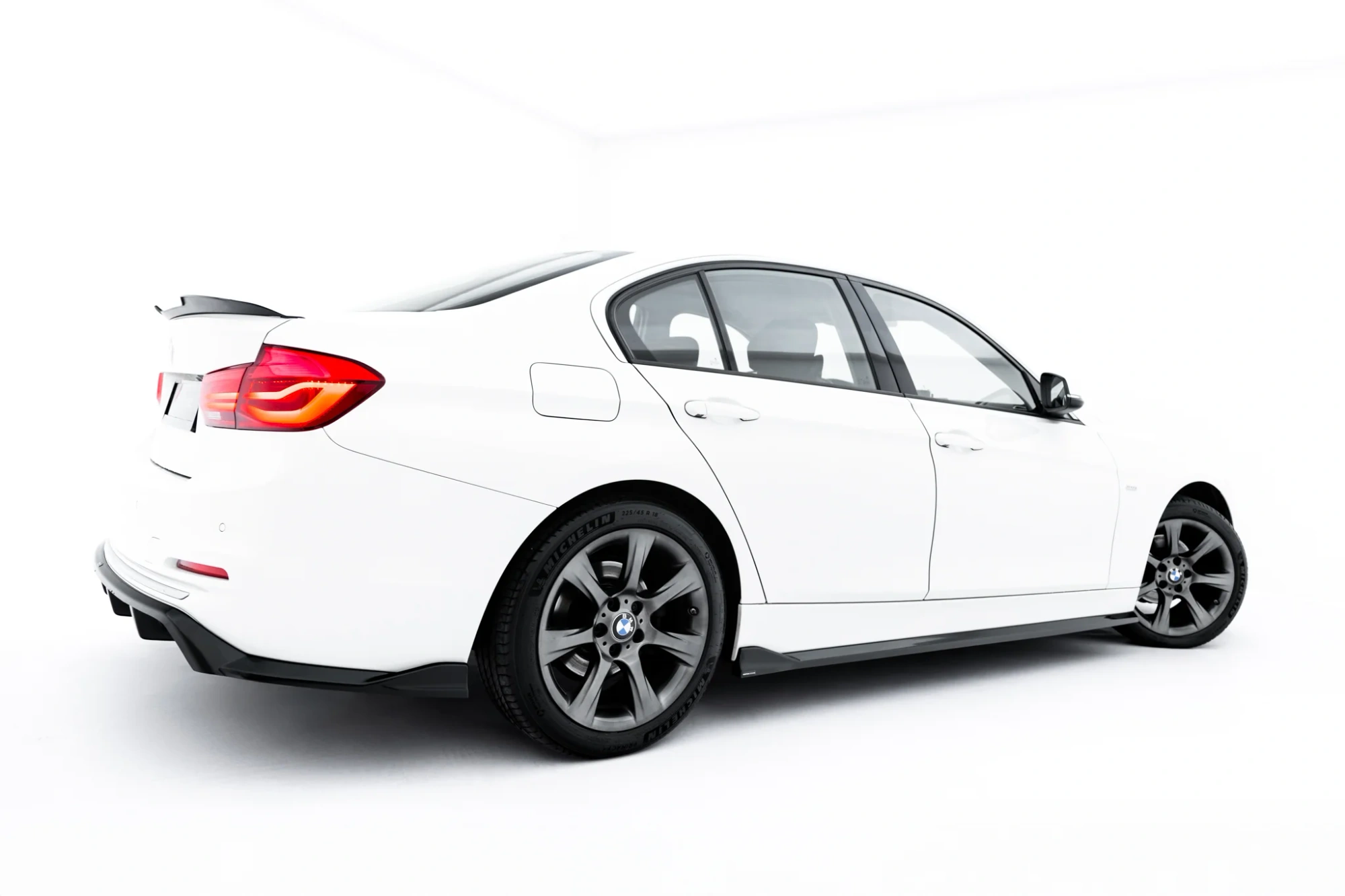 Side Skirts Diffusers BMW 3 Sportline Sedan / Touring F30 / F31 Maxton Gloss Black