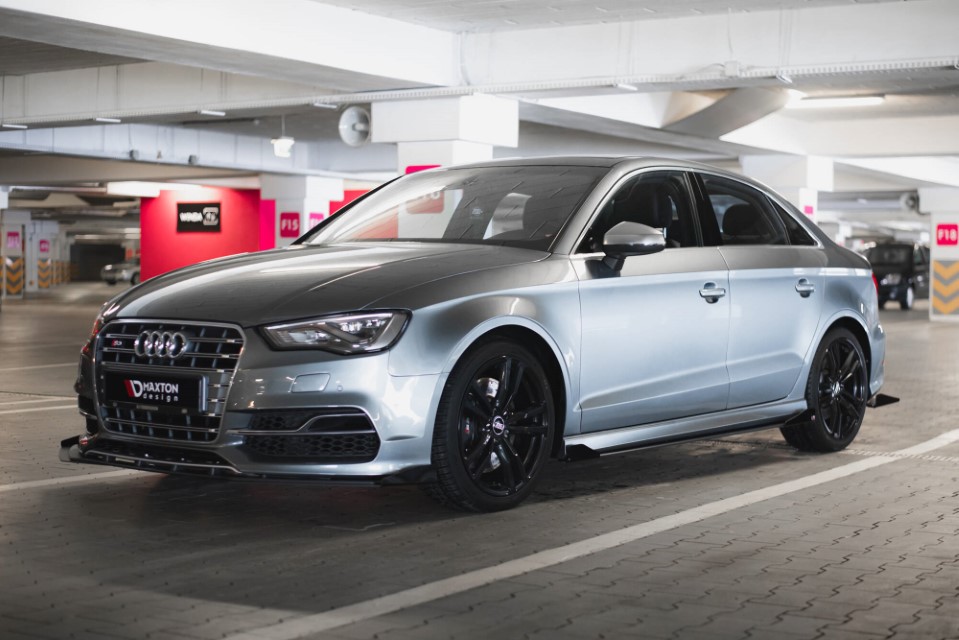 Zijskirt Diffusers Audi A3 S-line / S3 8V Sedan Maxton Flaps