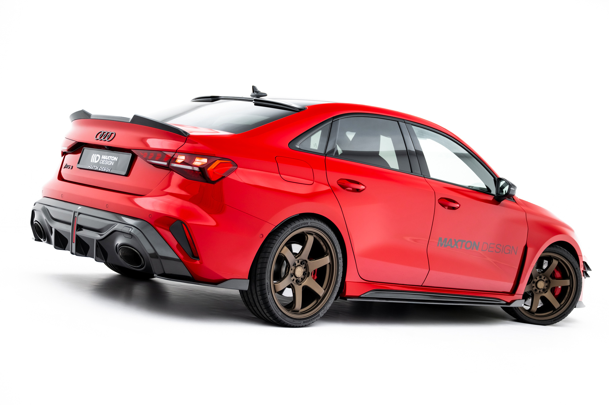 Set of Prepreg Carbon Fiber Zijskirts passend voor Audi RS3 Sedan 8Y Facelift – Maxton Design