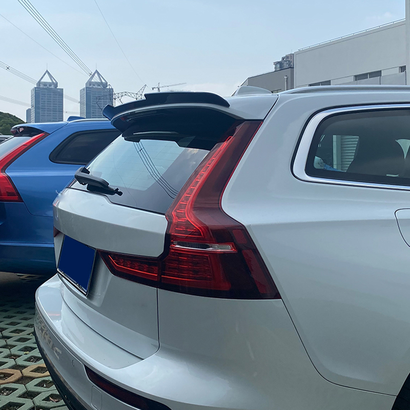 Roof spoiler (Spoiler Cap)  Volvo V60 II R-Design 2018- incl. Cross Country (ABS Glossy Black)