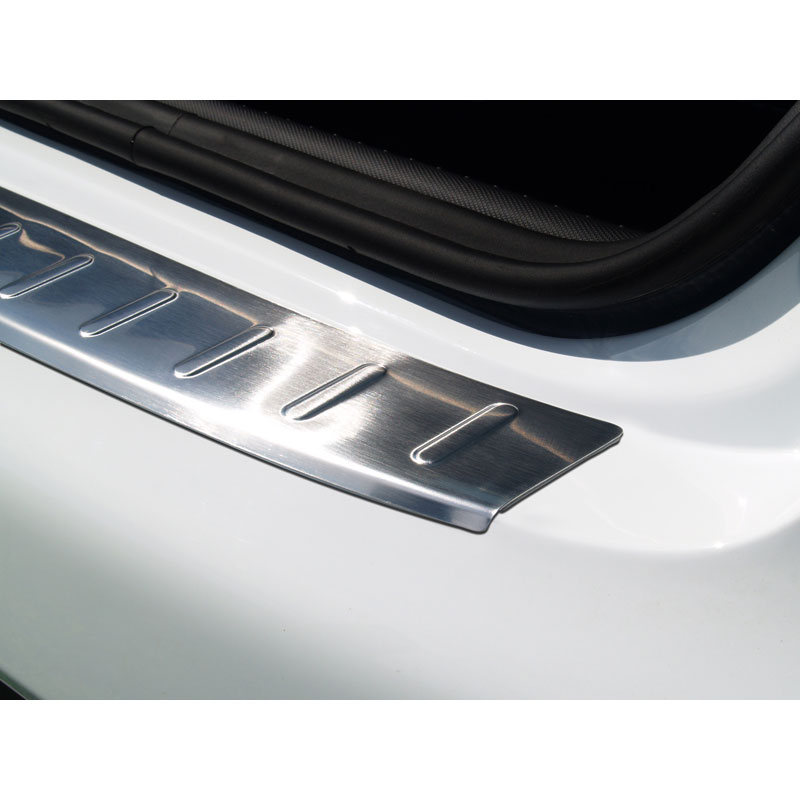Stainless Steel Rear bumper protector  Renault Clio IV 5-doors 2013-2017 & FL 2017-2019 incl. GT-Line 'Ribs'