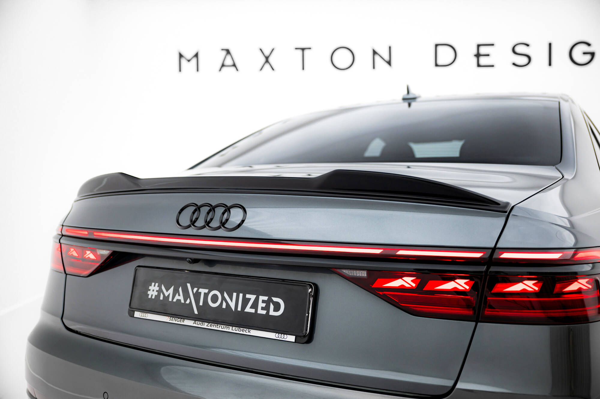 Bodykit passend voor Audi S8 D5 Facelift Maxton Glanzend zwart