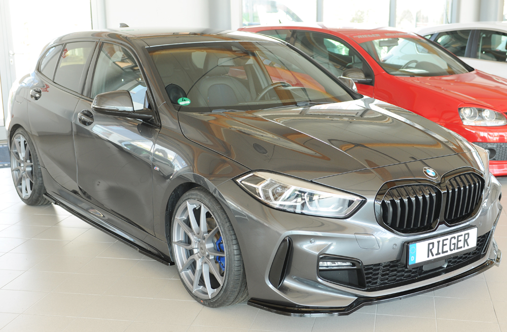 Voorspoiler passend voor BMW 1 Serie F40 Rieger Glans Zwart