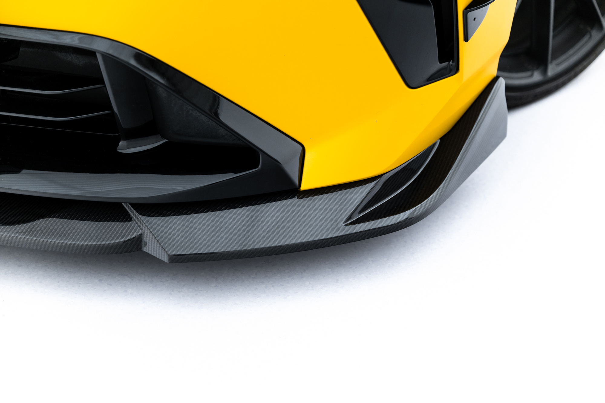 Prepreg Carbon Fiber Voorspoiler passend voor BMW M135i / 1 M-Pack F70 (2024–)