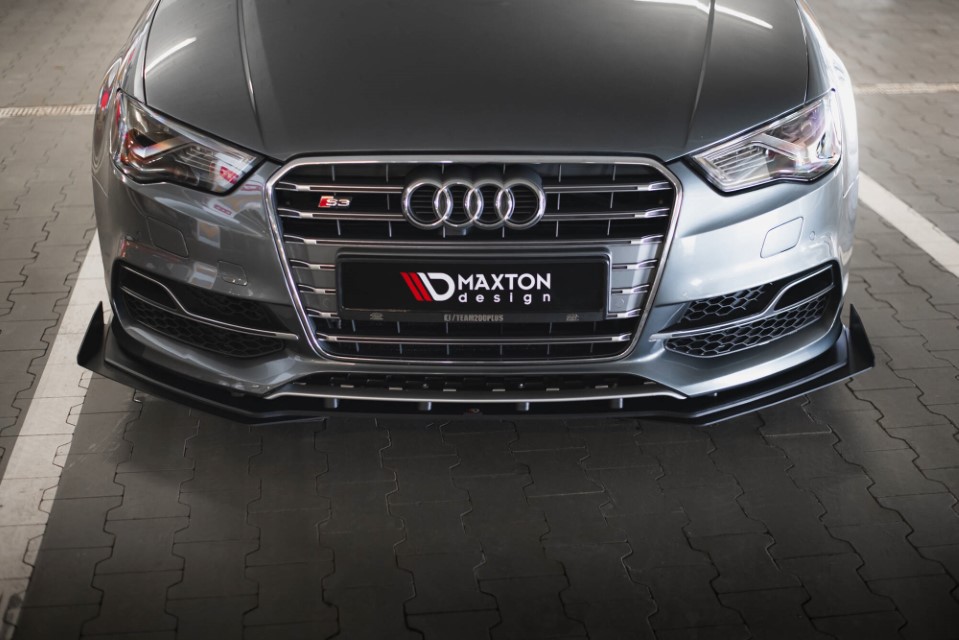 Voorspoiler passend voor Audi A3 S-line / S3 8V Sedan Maxton Flaps