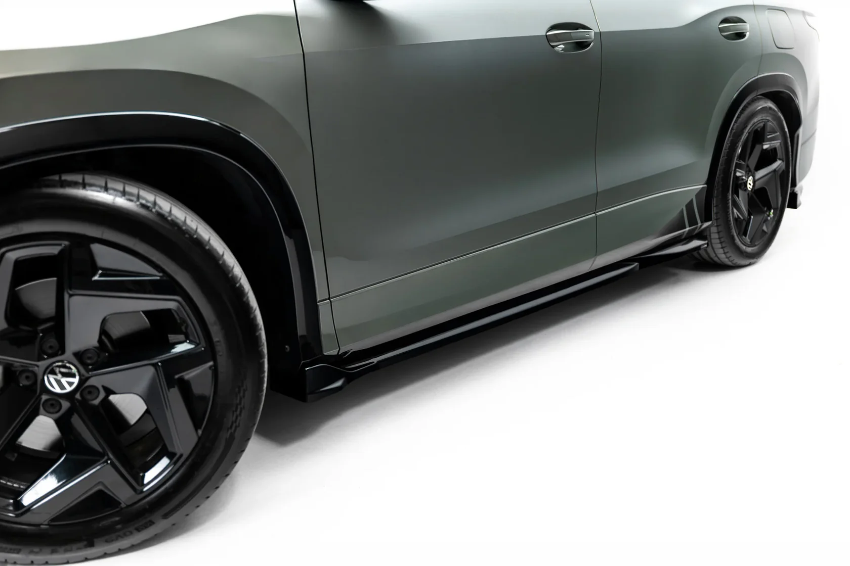 Zijskirts passend voor Volkswagen Tayron R-Line Mk1 Glans Zwart