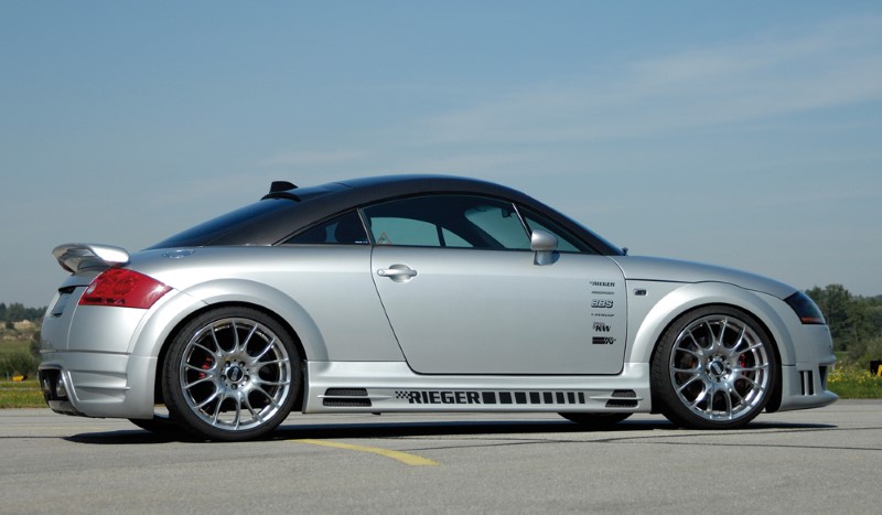 Sideskirts passend voor Audi TT with 2 schacht and 2 uitsnedes Rieger