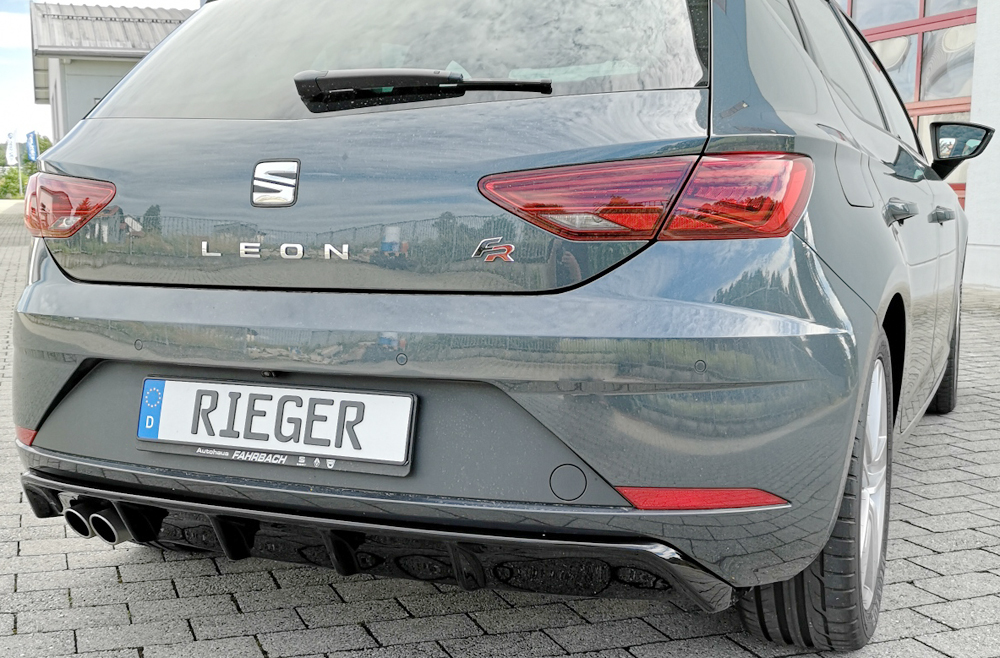 Diffuser passend voor Seat Leon FR 5F 17-20 Rieger Glans Zwart