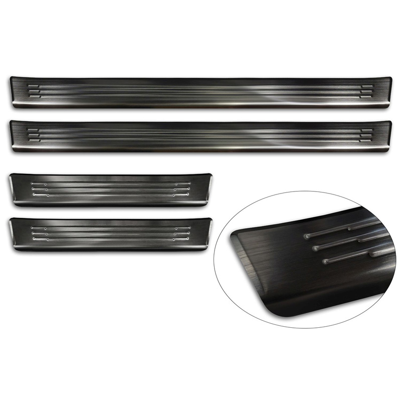Avisa Black Stainless Steel Door sill protectors  Omoda 5 2024- - 'Lines' - 4-pieces