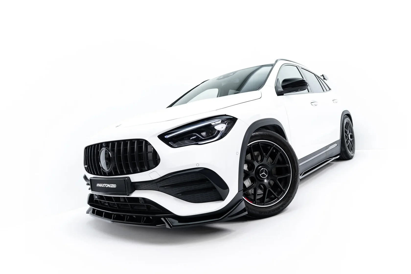 Voorspoiler passend voor Mercedes-AMG GLA 35 H247 Glans Zwart