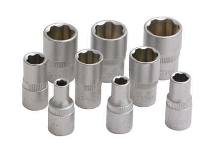 SOCKET