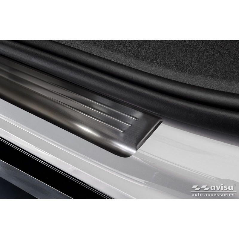 Black Inox door sill protectors  Volkswagen ID.7 2023- & ID.7 Tourer 2024- - 'Lines' - 4-pieces
